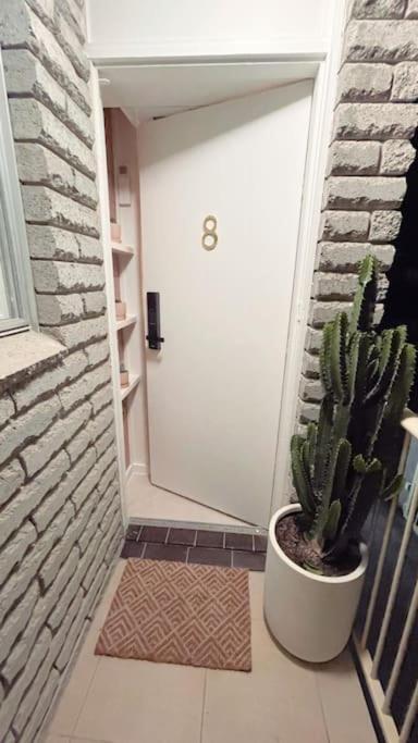 Chic Beachside Getaway 2Br 2Bath Fully Equipped Apartment Gold Coast Exterior photo