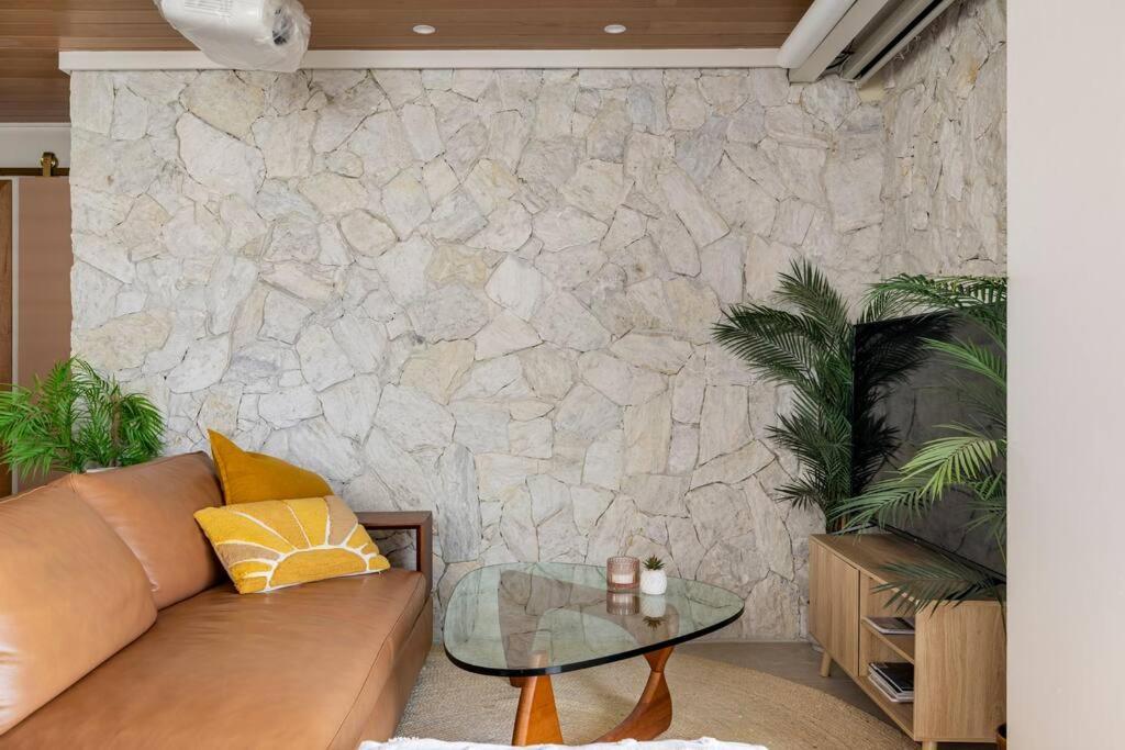 Chic Beachside Getaway 2Br 2Bath Fully Equipped Apartment Gold Coast Exterior photo